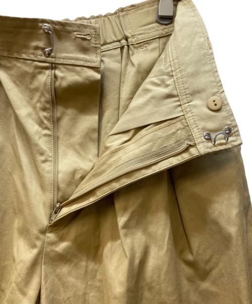 CADUNE（カデュネ）CADUNE (カデュネ) ワイドタックチノパン ベージュ サイズ:38の古着・服飾アイテム
