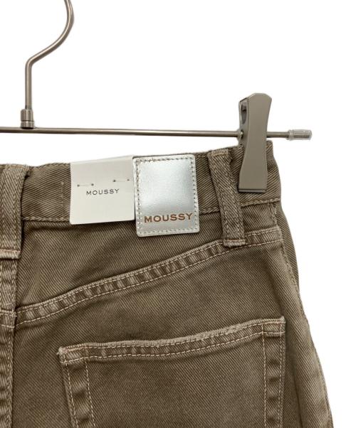 moussy（マウジー）moussy (マウジー) スリットワイドストレートパンツ カーキ 未使用品の古着・服飾アイテム