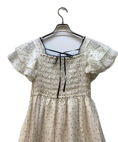 An MILLE（アンミール）An MILLE (アンミール) シアードットワンピース アイボリー サイズ:FREE 未使用品の古着・服飾アイテム