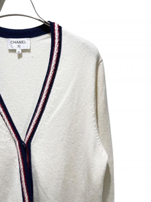 CHANEL（シャネル）CHANEL (シャネル) トリコロールカシミヤカーディガン ホワイト サイズ:36の古着・服飾アイテム