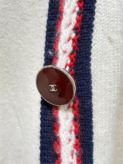 CHANEL（シャネル）CHANEL (シャネル) トリコロールカシミヤカーディガン ホワイト サイズ:36の古着・服飾アイテム