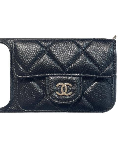 CHANEL（シャネル）CHANEL (シャネル) チェーンショルダー付iPhone17Proケース ブラック サイズ:iPhone17Proの古着・服飾アイテム