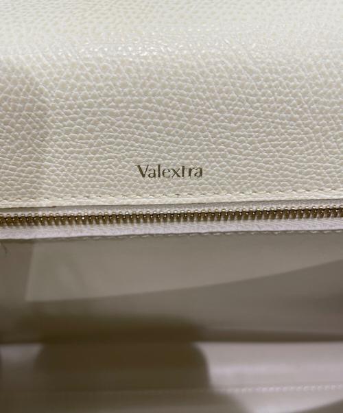 Valextra（ヴァレクストラ）Valextra (ヴァレクストラ) ミディアム イジィデ ホワイト サイズ:ミディアムの古着・服飾アイテム