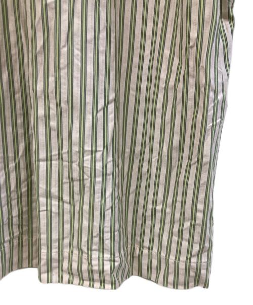 HOMME PLISSE ISSEY MIYAKE（オム プリッセ イッセイ ミヤケ）HOMME PLISSE ISSEY MIYAKE (オム プリッセ イッセイ ミヤケ) STRIPE JERSEY グリーン サイズ:2の古着・服飾アイテム
