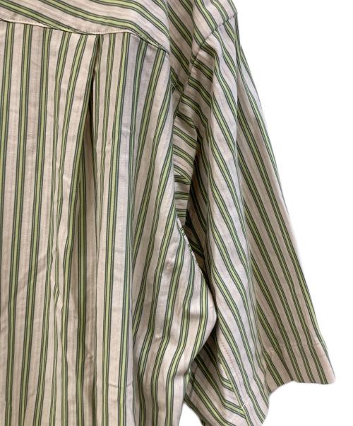 HOMME PLISSE ISSEY MIYAKE（オム プリッセ イッセイ ミヤケ）HOMME PLISSE ISSEY MIYAKE (オム プリッセ イッセイ ミヤケ) STRIPE JERSEY グリーン サイズ:2の古着・服飾アイテム
