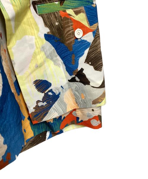 HOMME PLISSE ISSEY MIYAKE（オム プリッセ イッセイ ミヤケ）HOMME PLISSE ISSEY MIYAKE (オム プリッセ イッセイ ミヤケ) PALETTE MARBLED/パレットマーブルハーフパンツ マルチカラー サイズ:2の古着・服飾アイテム