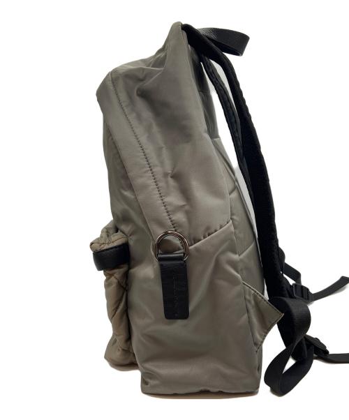 MONCLER（モンクレール）MONCLER (モンクレール) リュック グレーの古着・服飾アイテム