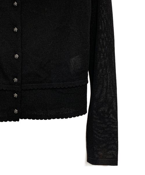 Rene（ルネ）Rene (ルネ) カメリアボタンカーディガン ブラック サイズ:34の古着・服飾アイテム