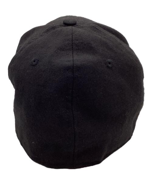 YOHJI YAMAMOTO（ヨウジヤマモト）YOHJI YAMAMOTO (ヨウジヤマモト) New Era (ニューエラ) キャップ ブラックの古着・服飾アイテム