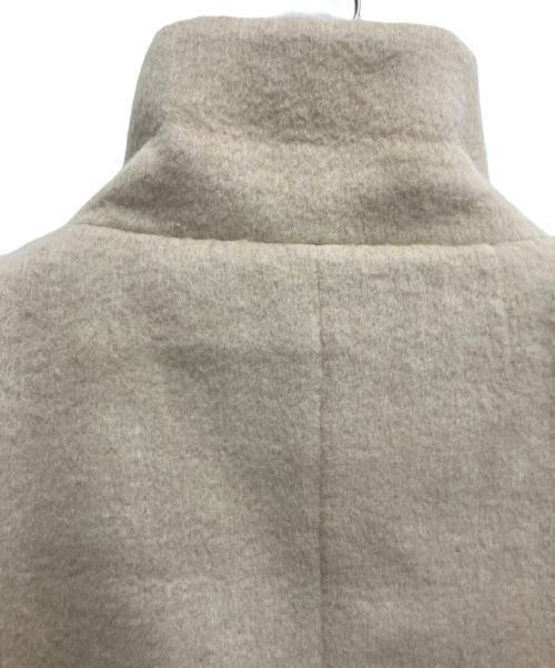 Firsthand（ファーストハンド）Firsthand (ファーストハンド) リサイクルシャギースタンドカラーコート ベージュ サイズ:FREEの古着・服飾アイテム