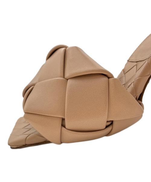 BOTTEGA VENETA（ボッテガベネタ）BOTTEGA VENETA (ボッテガベネタ) サンダル ベージュ サイズ:37の古着・服飾アイテム