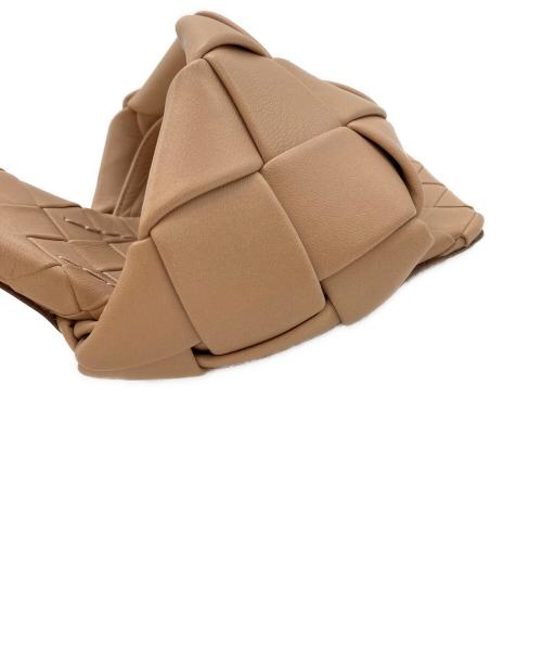 BOTTEGA VENETA（ボッテガベネタ）BOTTEGA VENETA (ボッテガベネタ) サンダル ベージュ サイズ:37の古着・服飾アイテム