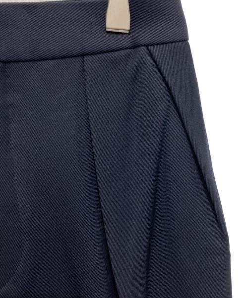 DRAWER（ドゥロワー）DRAWER (ドゥロワー) ギャバ2タックテーパードパンツ ネイビー サイズ:40の古着・服飾アイテム