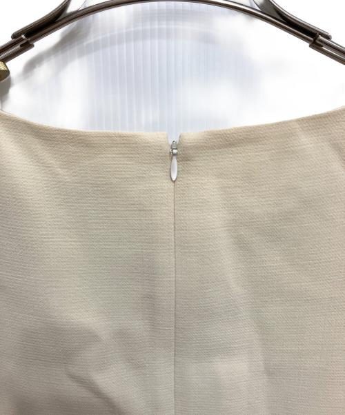 Emilio Pucci（エミリオ プッチ）Emilio Pucci (エミリオ プッチ) ノースリーブワンピース アイボリー サイズ:34の古着・服飾アイテム