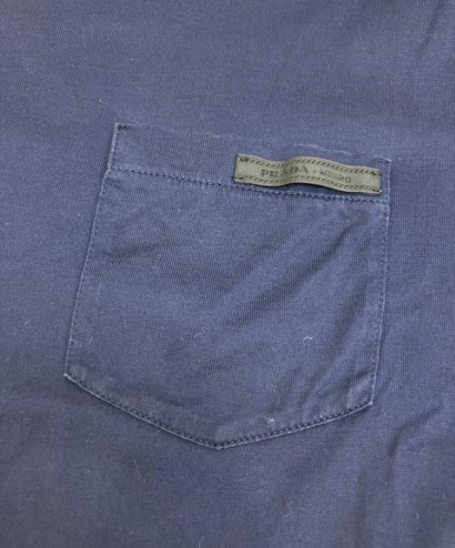 PRADA（プラダ）PRADA (プラダ) ポケットTシャツ ネイビー サイズ:XLの古着・服飾アイテム