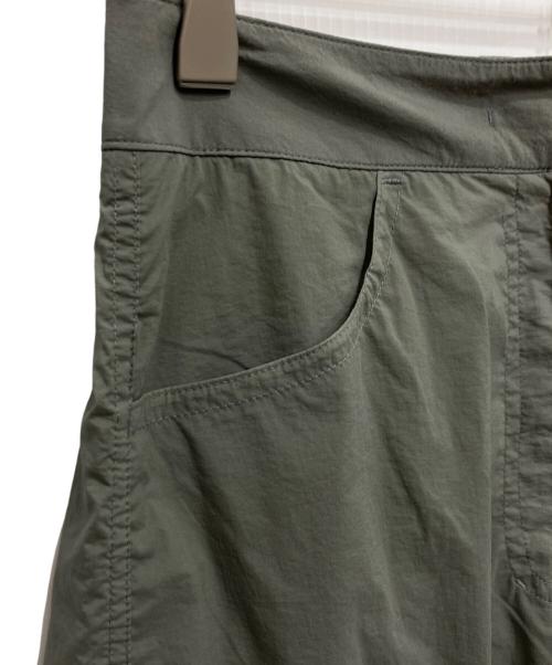 AMOMENTO（アモーメント）AMOMENTO (アモーメント) シアーストレートパンツ グレーの古着・服飾アイテム