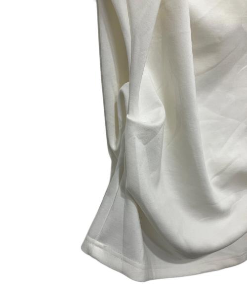 venica（ヴェニカ）venica (ヴェニカ) Twist drape tops ホワイト サイズ:Fの古着・服飾アイテム