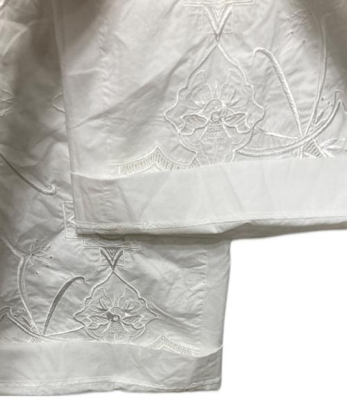 THINGS THAT MATTER（シングスザットマター）THINGS THAT MATTER (シングスザットマター) CHAOS EMBROIDERY LAYERED PANTS ホワイト サイズ:2の古着・服飾アイテム