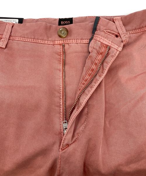 BOSS HUGO BOSS（ボス ヒューゴボス）BOSS HUGO BOSS (ボス ヒューゴボス) ハーフパンツ ピンク サイズ:US32R 未使用品の古着・服飾アイテム