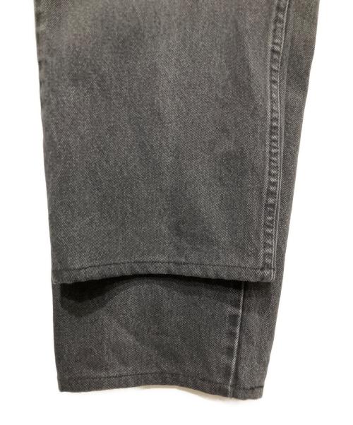 LEVI'S（リーバイス）LEVI'S (リーバイス) 550デニムパンツ グレー サイズ:SIZE　W32　L32の古着・服飾アイテム
