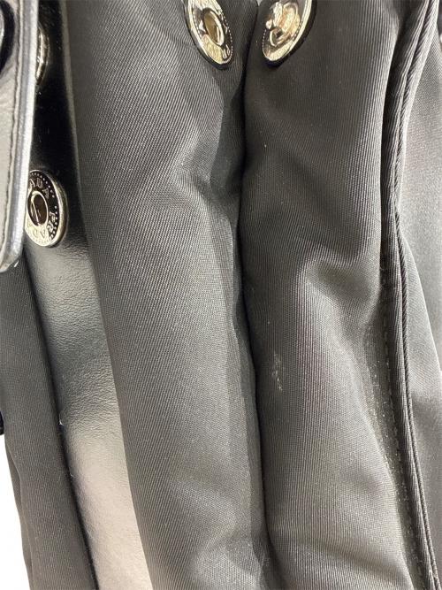 PRADA（プラダ）PRADA (プラダ) Re-Nylon ラージ パデッド ショルダーバッグ ブラック サイズ:-の古着・服飾アイテム
