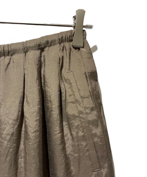BALLSEY（ボールジィ）BALLSEY (ボールジィ) シルキーブロード ドロストワイドパンツ ブラウン サイズ:34 未使用品の古着・服飾アイテム