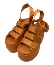 UGG（アグ）の古着「GoldenRise」｜オレンジ