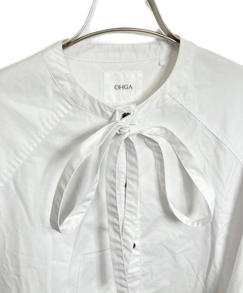 OHGA（オオガ）OHGA (オオガ) ボウタイ バンドカラーシャツ ホワイト サイズ:Ｍの古着・服飾アイテム