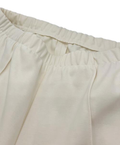 YLEVE（イレーヴ）YLEVE (イレーヴ) BONDED JERSEY TROUSERS アイボリー サイズ:SIZE 0の古着・服飾アイテム