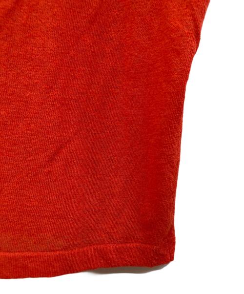 A CCORDION（アコーディオン）A CCORDION (アコーディオン) SHOULDER SLIT T SHIRTS レッド サイズ:Mの古着・服飾アイテム