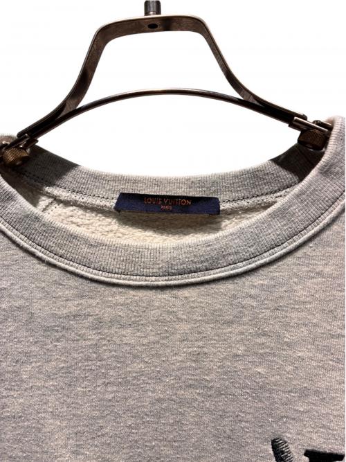 LOUIS VUITTON（ルイ ヴィトン）LOUIS VUITTON (ルイ ヴィトン) PEACE&LOVE LV刺繍スウェットトレーナー グレー サイズ:Mの古着・服飾アイテム
