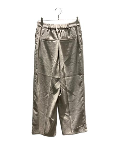 crewre（クルーレ）crewre (クルーレ) ピンタックスラブストレートパンツ ベージュ サイズ:3の古着・服飾アイテム