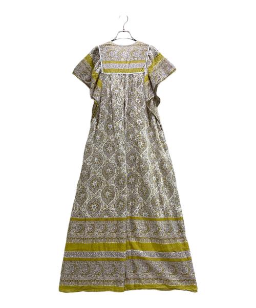 ne quittez pas（ヌキテパ）ne quittez pas (ヌキテパ) Naoko Hamajima Cotton Voile Arabesque Print Flare Sleeve Dress/プリントコットンワンピース マスタード サイズ:Mの古着・服飾アイテム