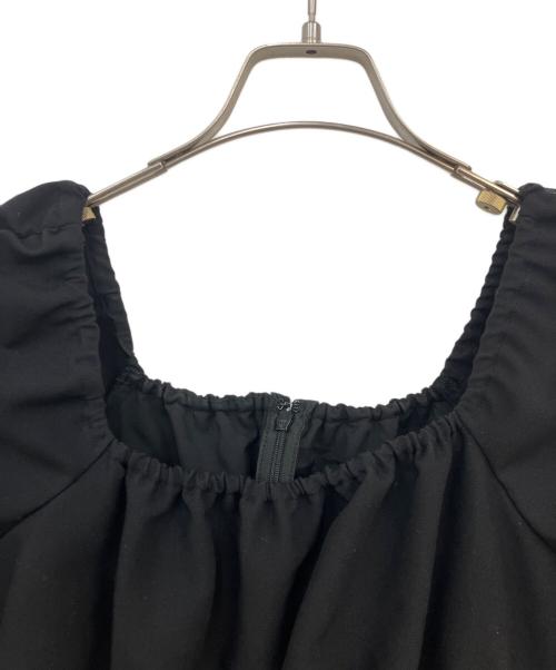 darich（ダーリッチ）darich (ダーリッチ) スクエアネックギャザーミニワンピース ブラック サイズ:FREEの古着・服飾アイテム
