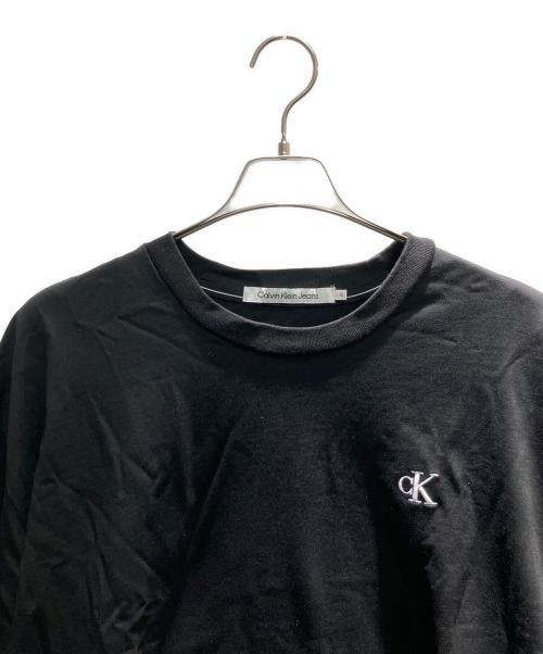Calvin Klein Jeans（カルバンクラインジーンズ）Calvin Klein Jeans (カルバンクラインジーンズ) エンボスロゴ Tシャツ ブラック サイズ:XLの古着・服飾アイテム