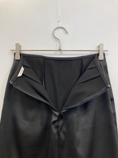 CELERI（セルリ）CELERI (セルリ) SATIN SKIRT ブラック サイズ:34の古着・服飾アイテム