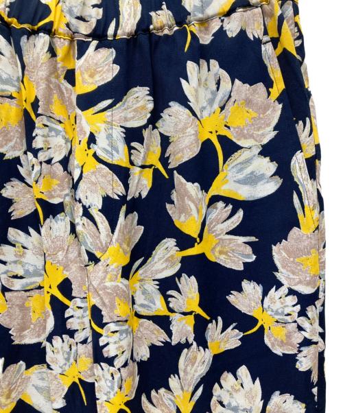 Spick and Span（スピック＆スパン）Spick and Span (スピック＆スパン) フローラルプリントイージーパンツ ネイビー サイズ:38の古着・服飾アイテム