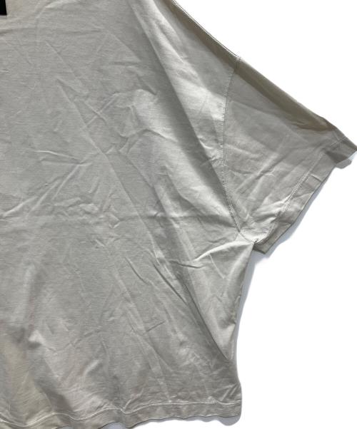 COGTHEBIGSMOKE（コグザビッグスモーク）COGTHEBIGSMOKE (コグザビッグスモーク) DELTA T-SHIRT アイボリー サイズ:FREEの古着・服飾アイテム