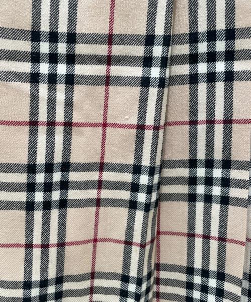 BURBERRY BLUE LABEL（バーバリー ブルー レーベル）BURBERRY BLUE LABEL (バーバリー ブルー レーベル) ノバチェックスカート ベージュ サイズ:38の古着・服飾アイテム