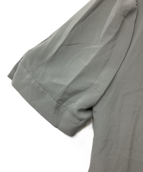 UNITED TOKYO（ユナイテッドトーキョー）UNITED TOKYO (ユナイテッドトーキョー) ツイストカラーブラウス ブルー サイズ:Fの古着・服飾アイテム