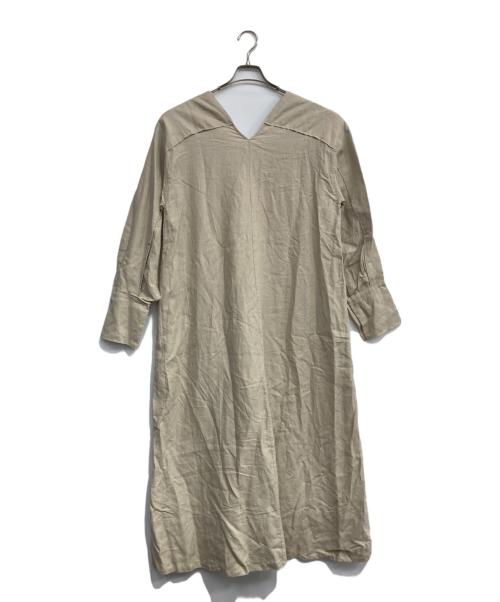 Conte（コンテ）conte (コンテ) ヘンプ Vネック ワンピース ベージュ サイズ:下記参照の古着・服飾アイテム