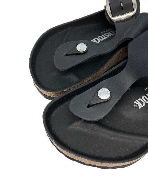 BIRKENSTOCK（ビルケンシュトック）BIRKENSTOCK (ビルケンシュトック) Gizeh Big Buckle ブラック サイズ:24.5cmの古着・服飾アイテム