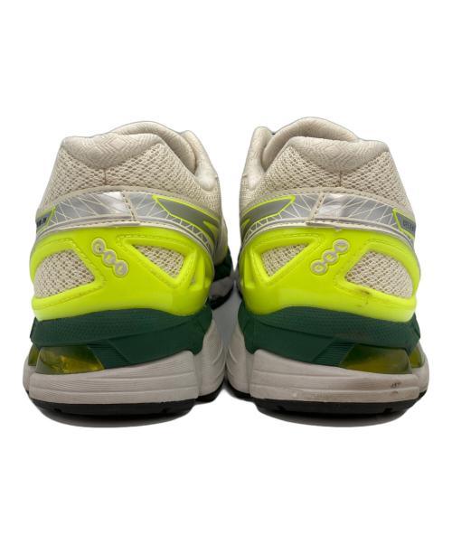 asics（アシックス）asics (アシックス) スニーカー ホワイト サイズ:28の古着・服飾アイテム