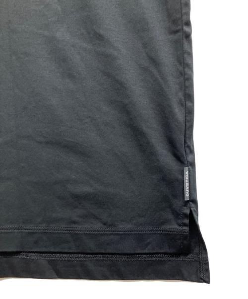 DUVETICA（デュベティカ）DUVETICA (デュベティカ) バックプリントTシャツ ブラック サイズ:48の古着・服飾アイテム