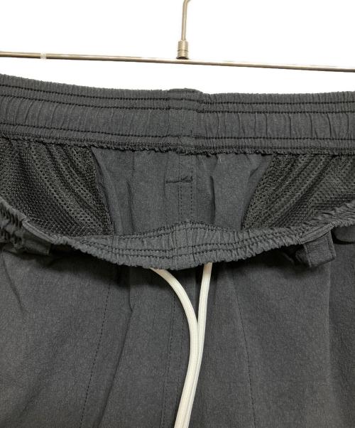 Liberaiders（リベレイダース）Liberaiders (リベレイダース) CORDURA 4WAY STRETCH SHORTS ブラック サイズ:Sの古着・服飾アイテム