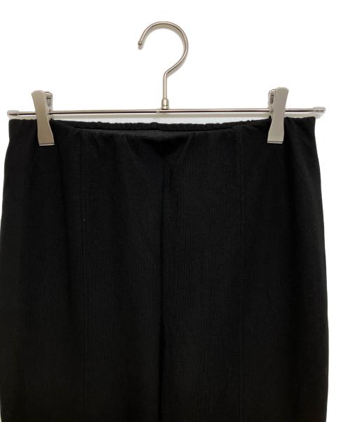 NOLLEY'S（ノーリーズ）NOLLEY'S (ノーリーズ) ウォッシャブルソフトリブフレアパンツ ブラック サイズ:38の古着・服飾アイテム