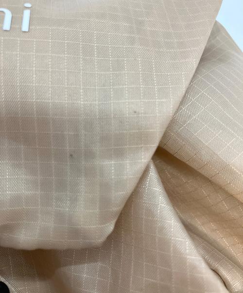 emmi atelier（エミアトリエ）emmi atelier (エミアトリエ) パッカブルバックパック ベージュの古着・服飾アイテム