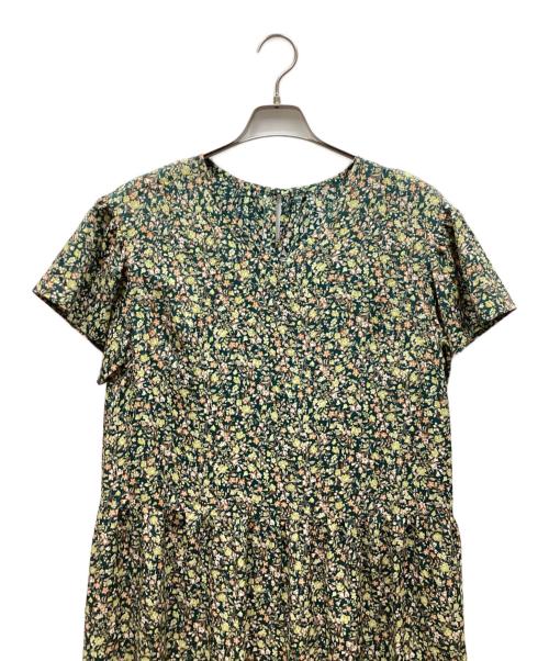 SHIPS any（シップスエニィ）SHIPS any (シップスエニィ) フラワー プリント ティアード ワンピース グリーン サイズ:Fの古着・服飾アイテム