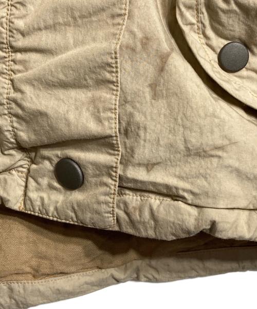 OUR LEGACY（アワーレガシー）OUR LEGACY (アワーレガシー) CROPPED EXHALE PUFFA VEST/クロップド エクスヘイル パッファベスト ベージュ サイズ:36の古着・服飾アイテム