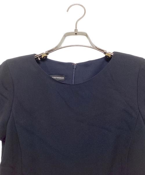 EMPORIO ARMANI（エンポリオ アルマーニ）EMPORIO ARMANI (エンポリオ アルマーニ) ワンピース ネイビー サイズ:38 未使用品の古着・服飾アイテム